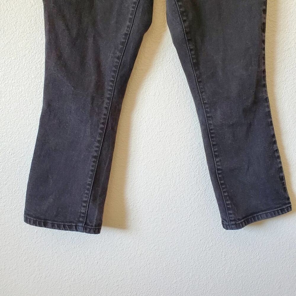 Universal Thread High Rise Kick Boot Crop Size 6 - Picture 4 of 7